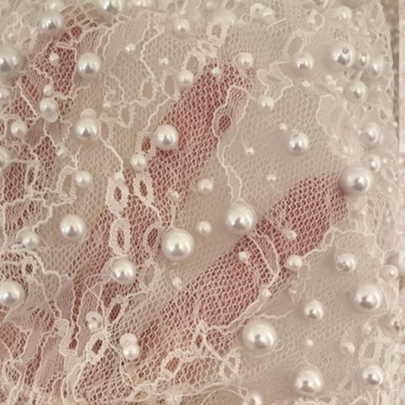 Forever That Girl Kanelle Dress
Beaded Pearl Sequin Mini, Occasion - Picture 8 of 9